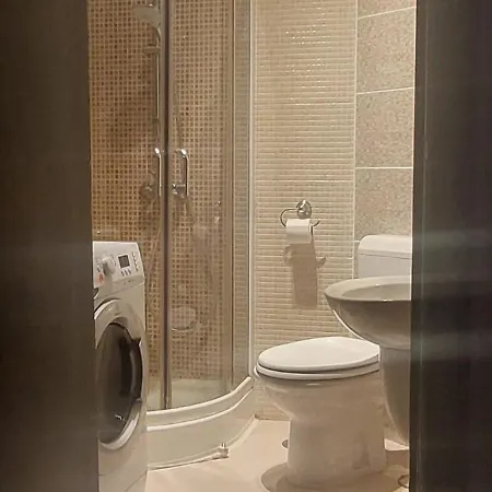 Ap 21 Edgar Quinet- Piata Universitatii 公寓 *